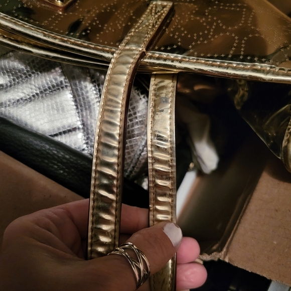 KATE SPADE GOLD METALLIC TOTE BAG - Picture 12 of 13